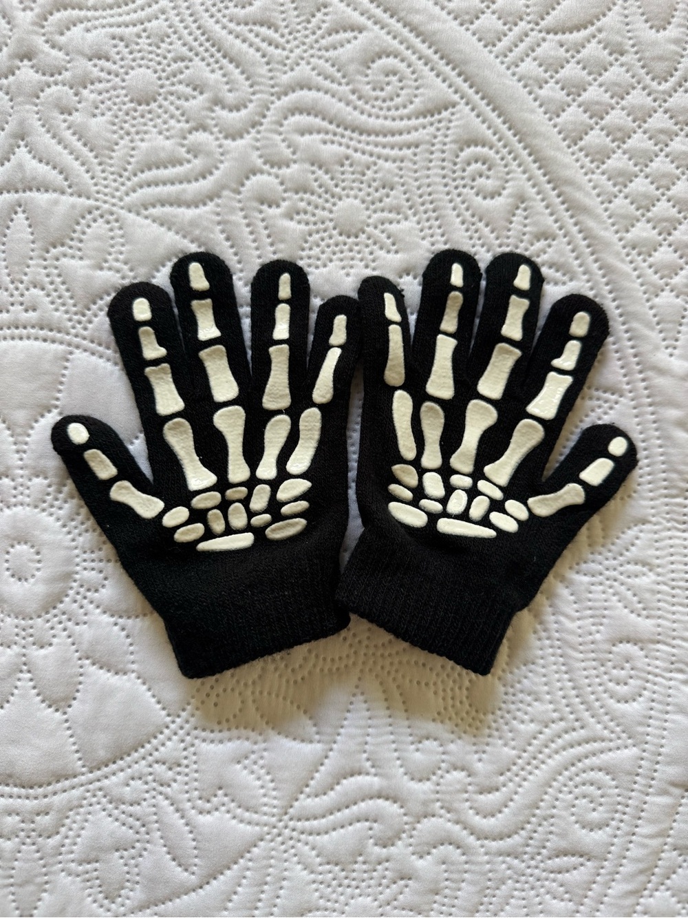 Kids Black Skeleton Grip Mittens - Halloween Fun